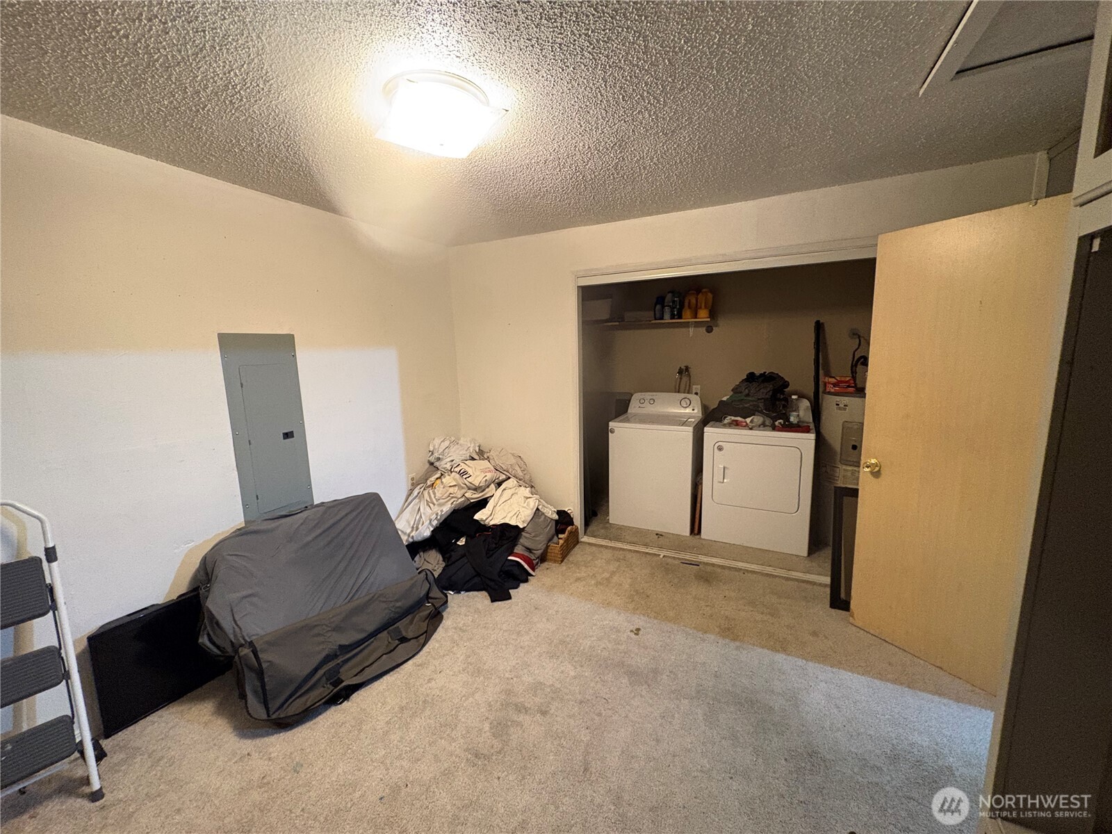 2615 Bay Avenue Property Photo 10