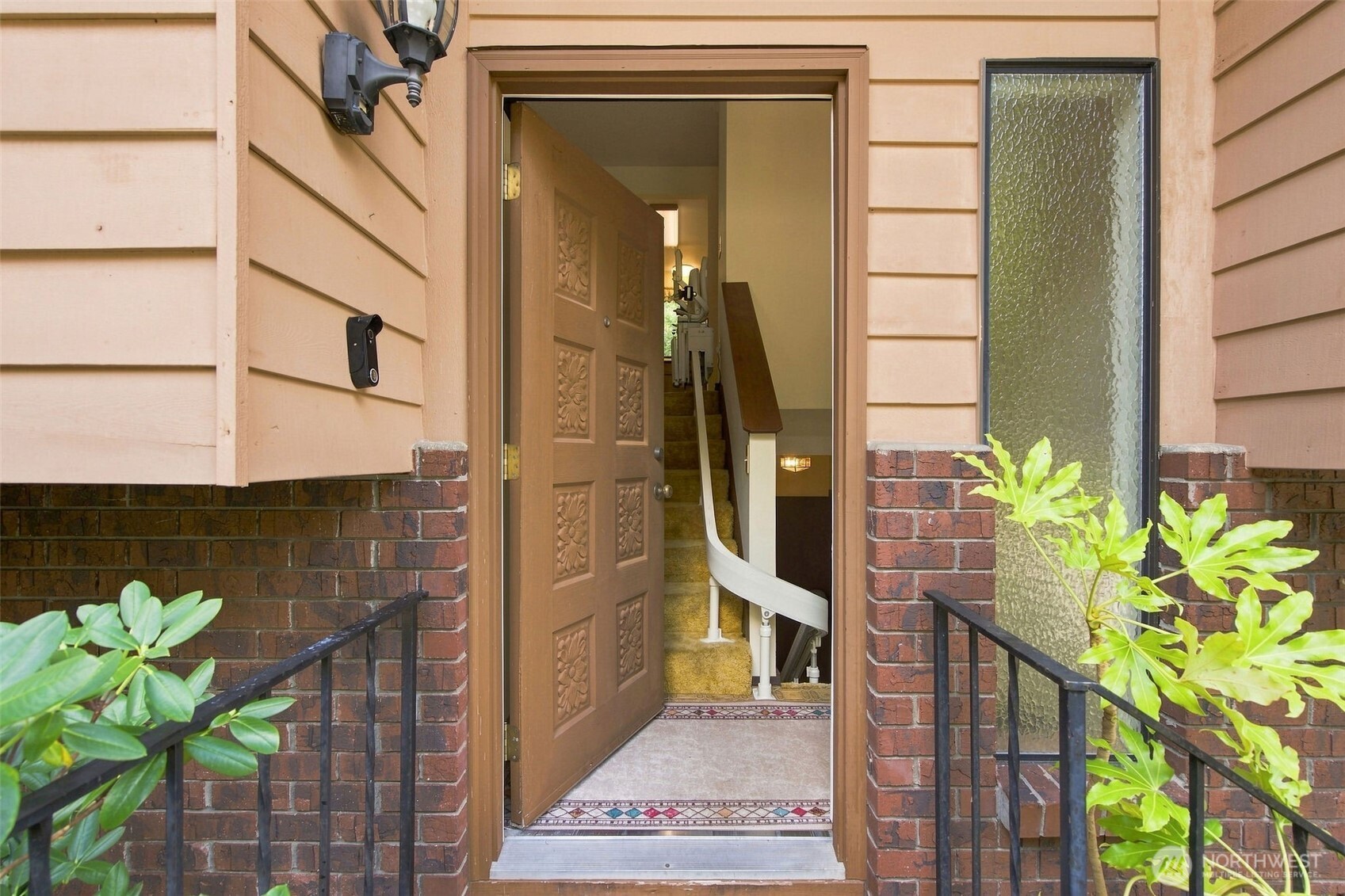 6212 143rd Street Property Photo 12