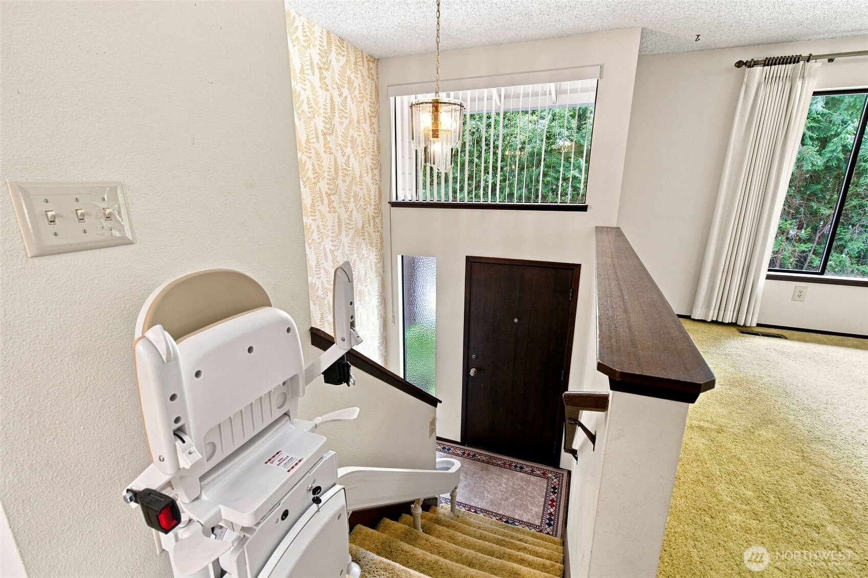 6212 143rd Street Property Photo 13