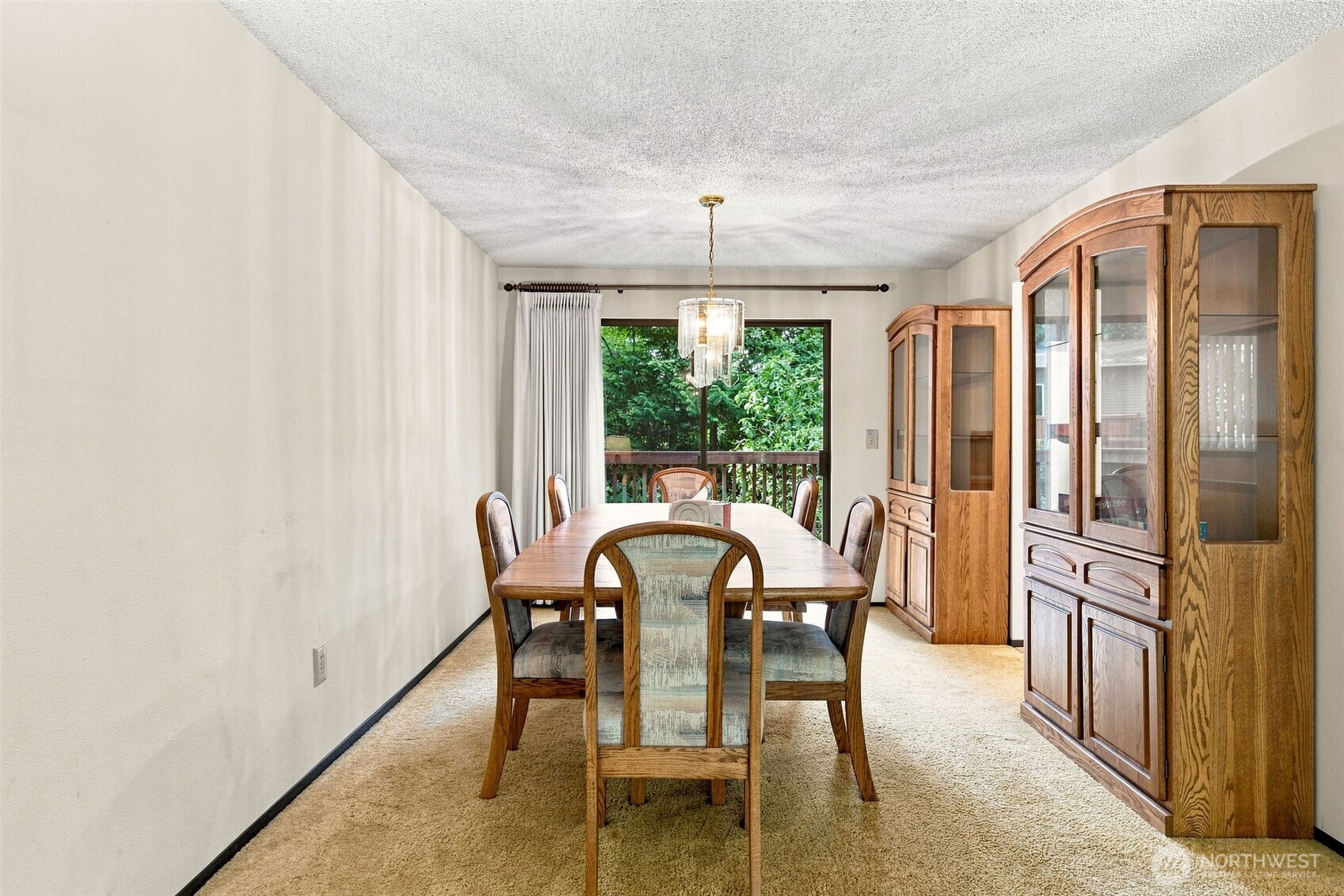 6212 143rd Street Property Photo 17