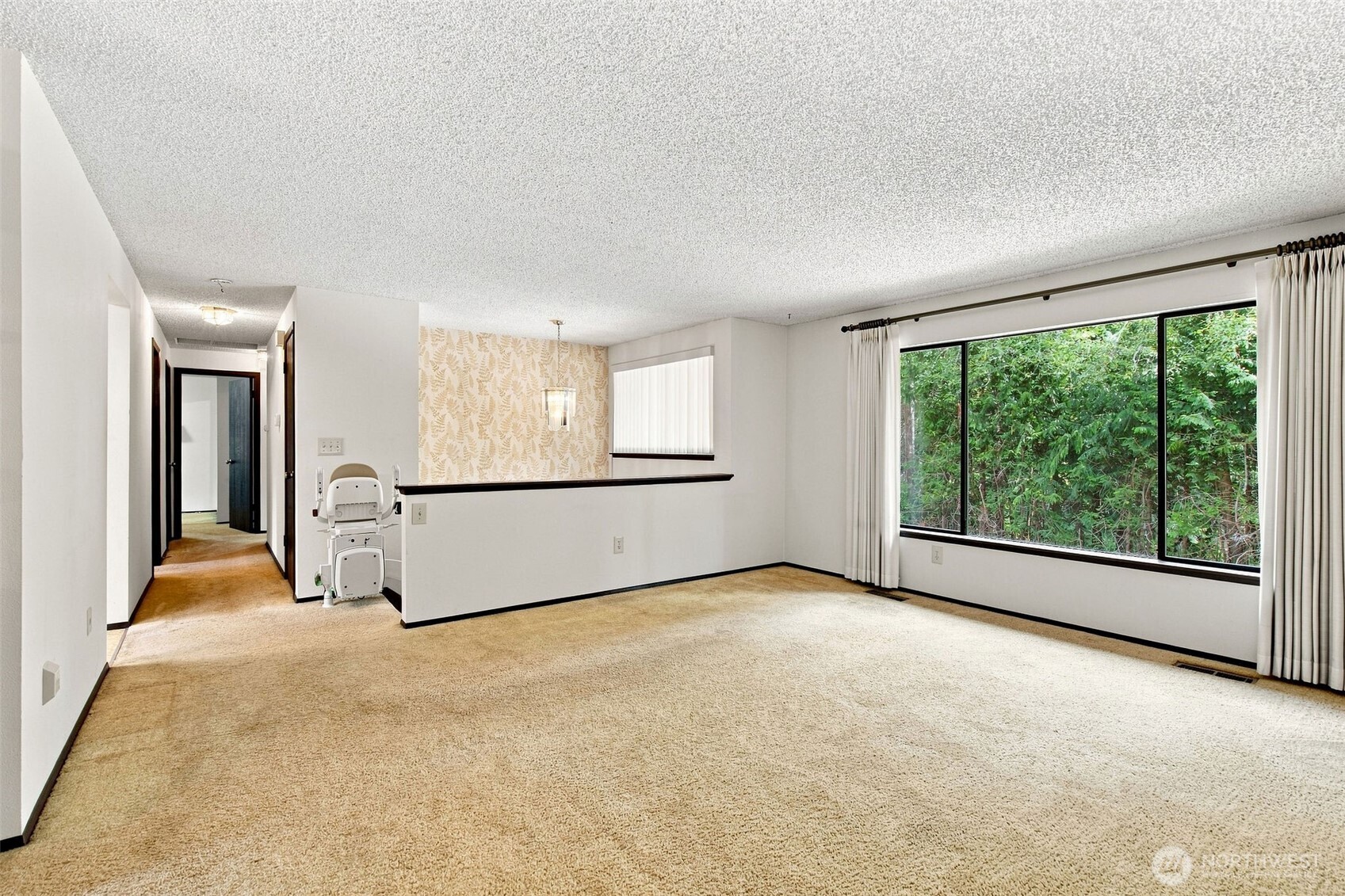 6212 143rd Street Property Photo 18