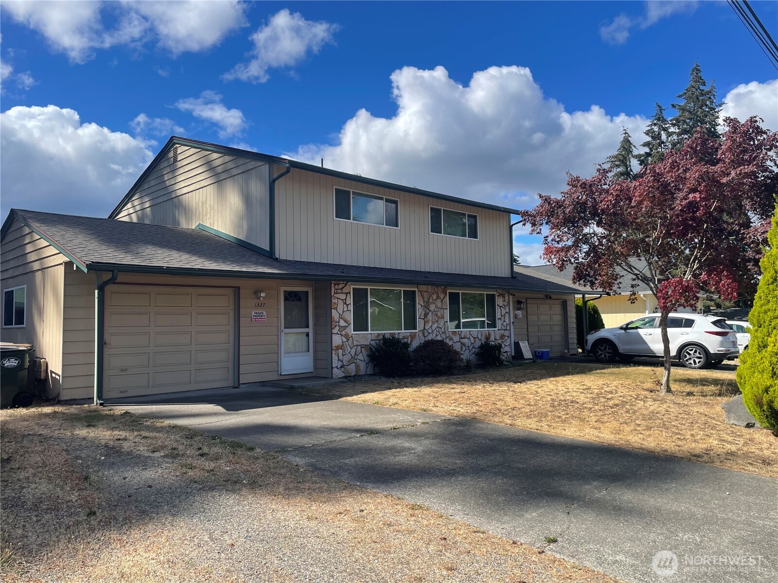 1327 Horne Street Property Photo 2