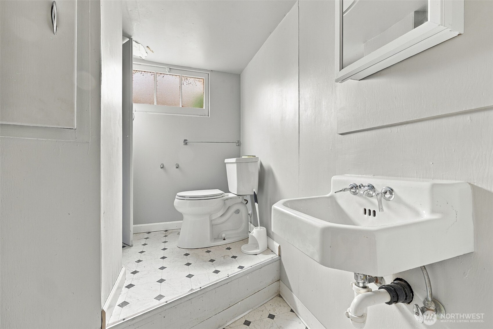 3504 N Monroe Street Property Photo 10