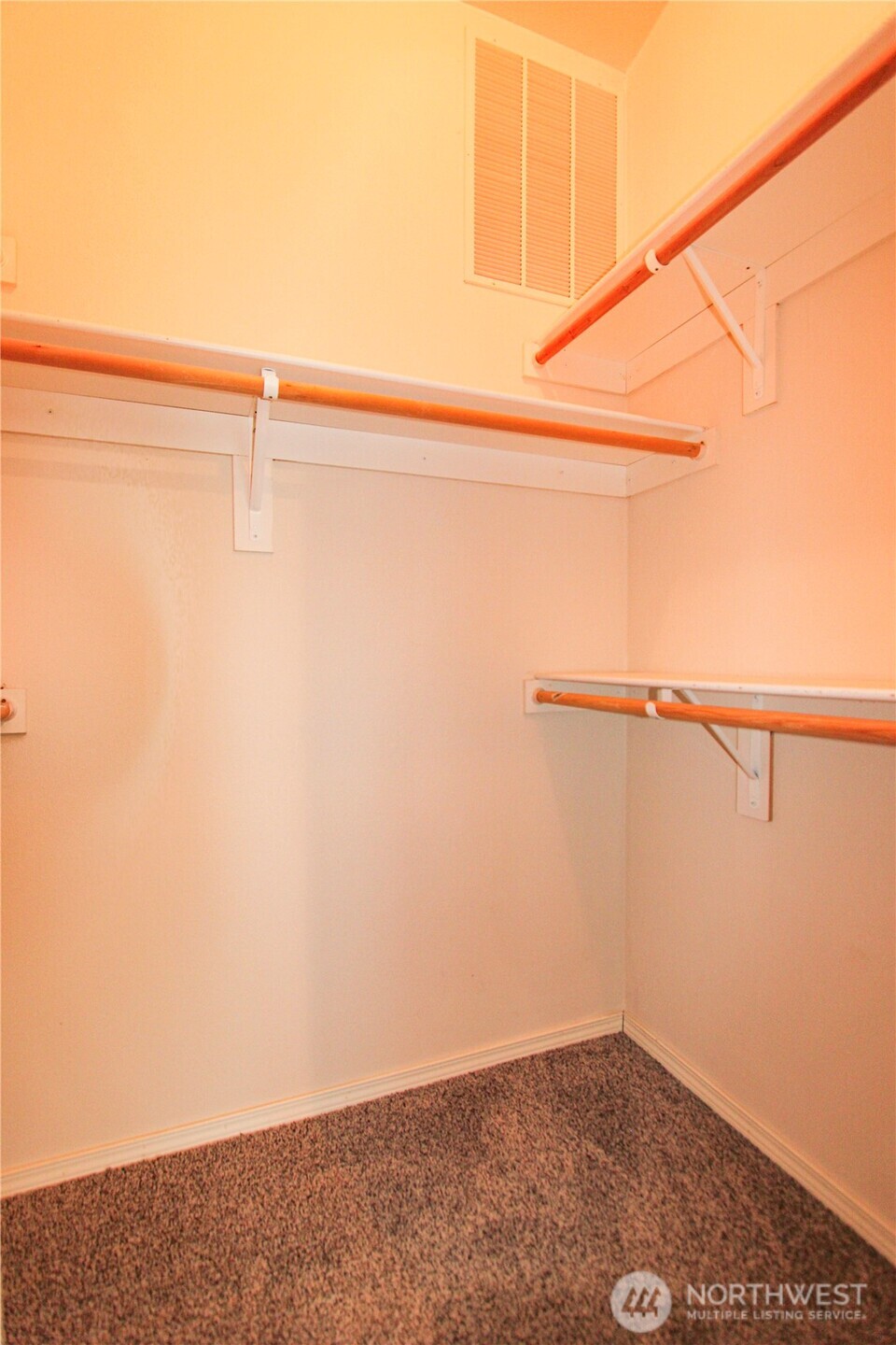 414 Willow Street Property Photo 16