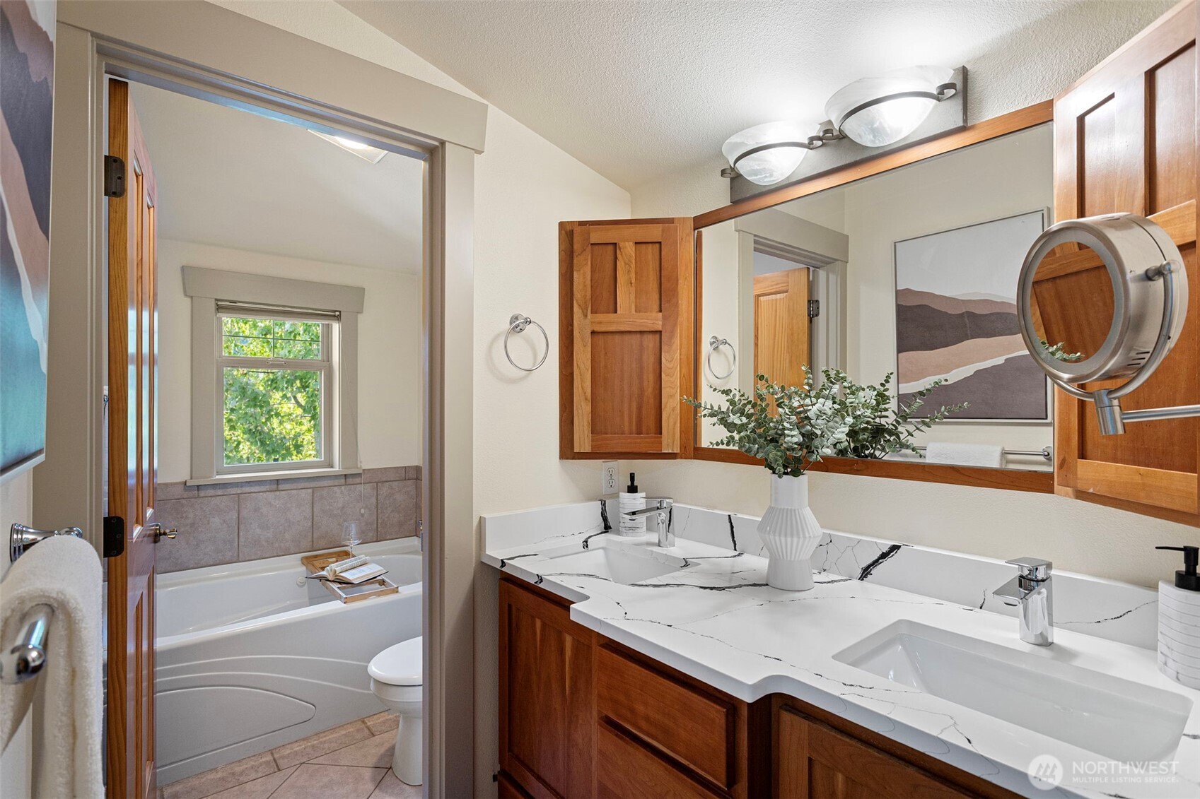 4423 Phinney Avenue F Property Photo 15