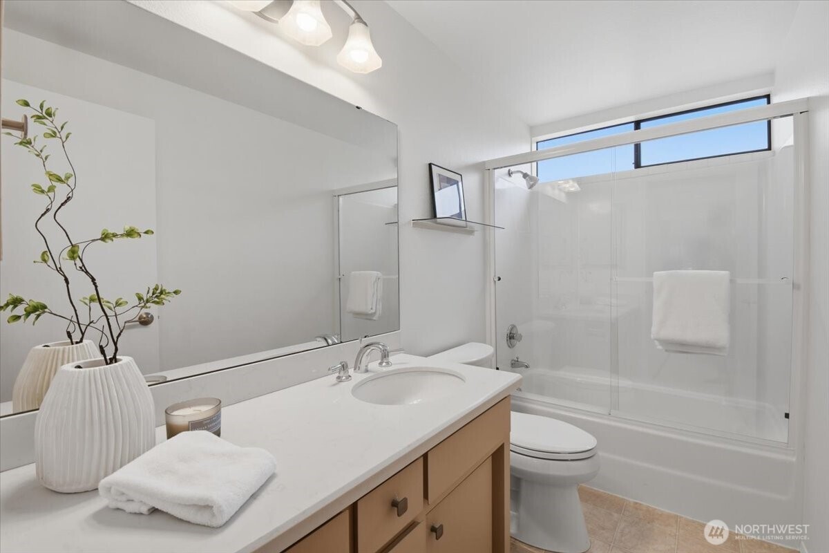 17816 Ne 12th Street Property Photo 14