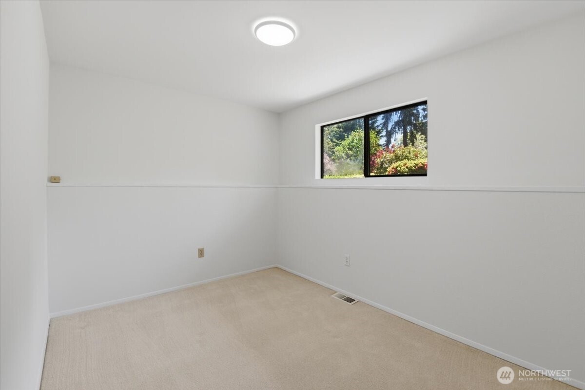17816 Ne 12th Street Property Photo 19