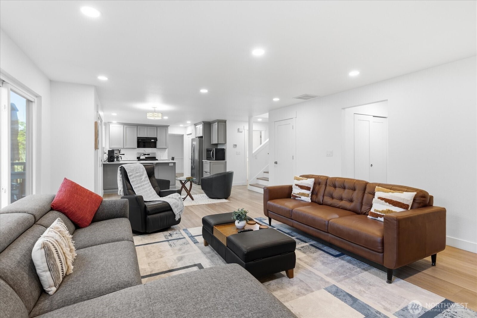 16832 119th Place Property Photo 16