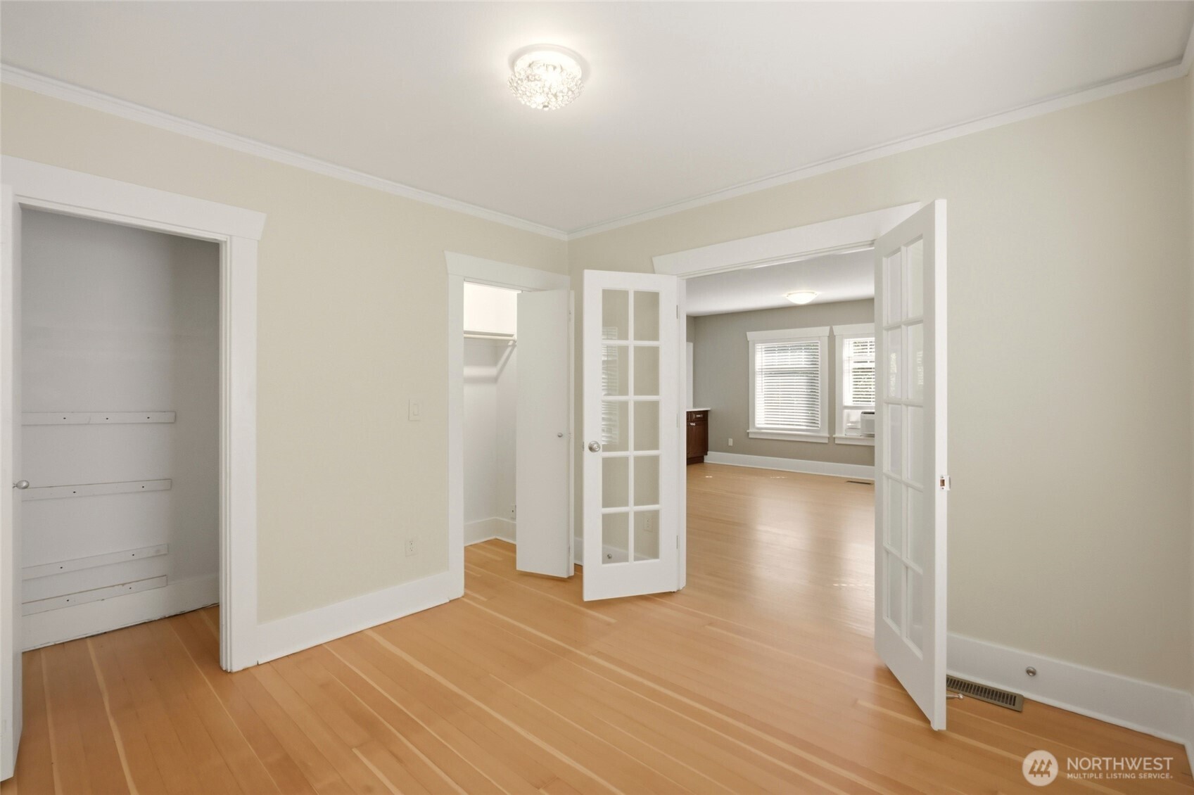 10532 Evanston Avenue Property Photo 11