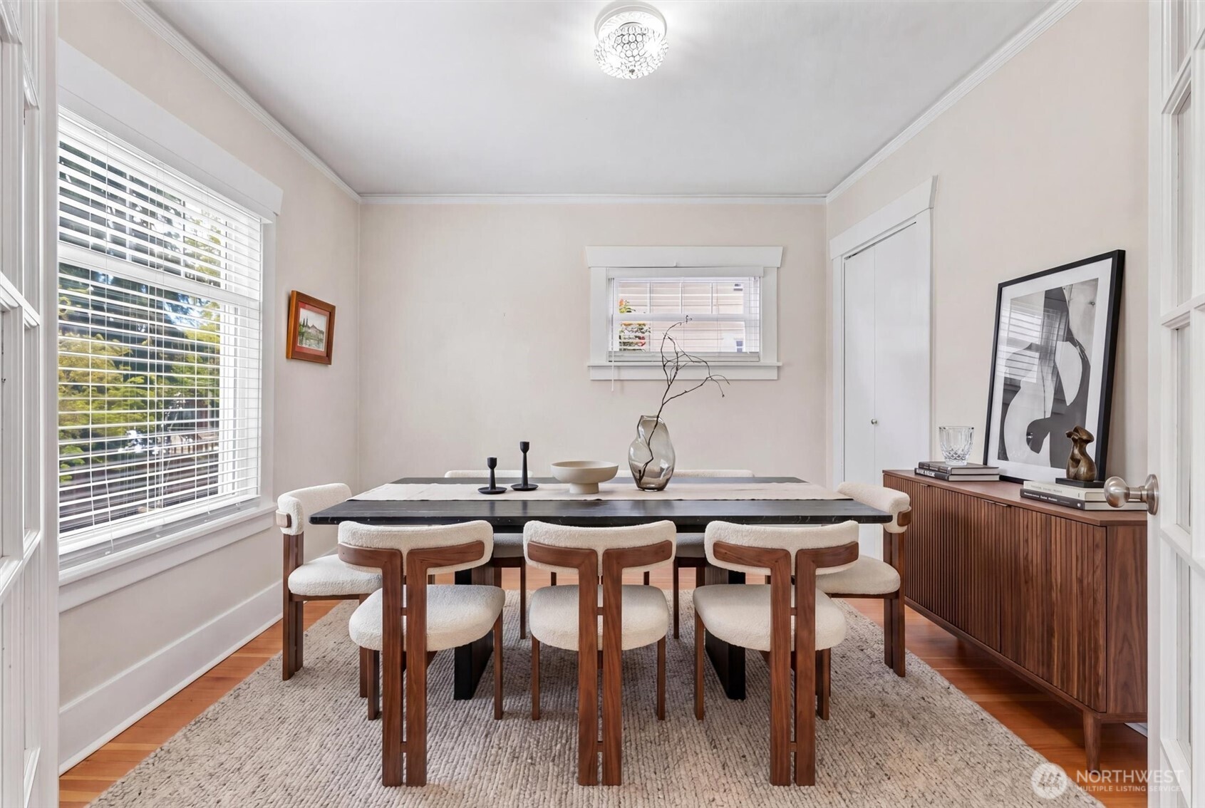 10532 Evanston Avenue Property Photo 12