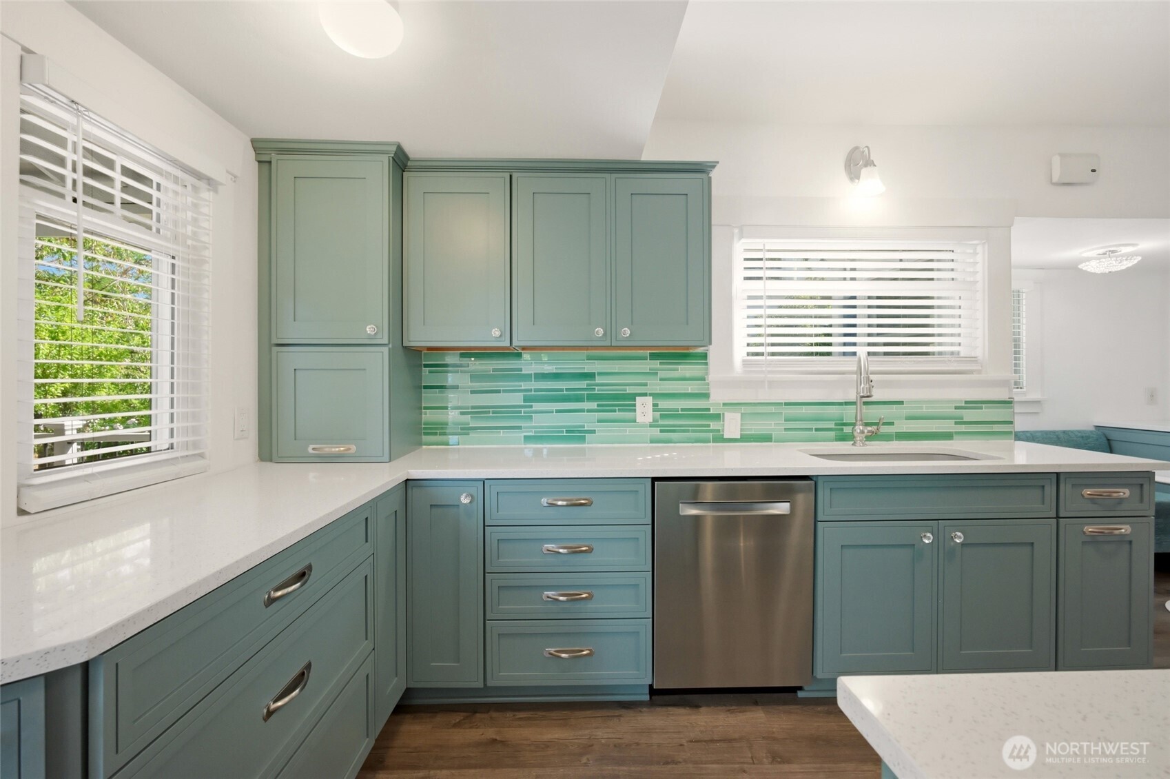 10532 Evanston Avenue Property Photo 17