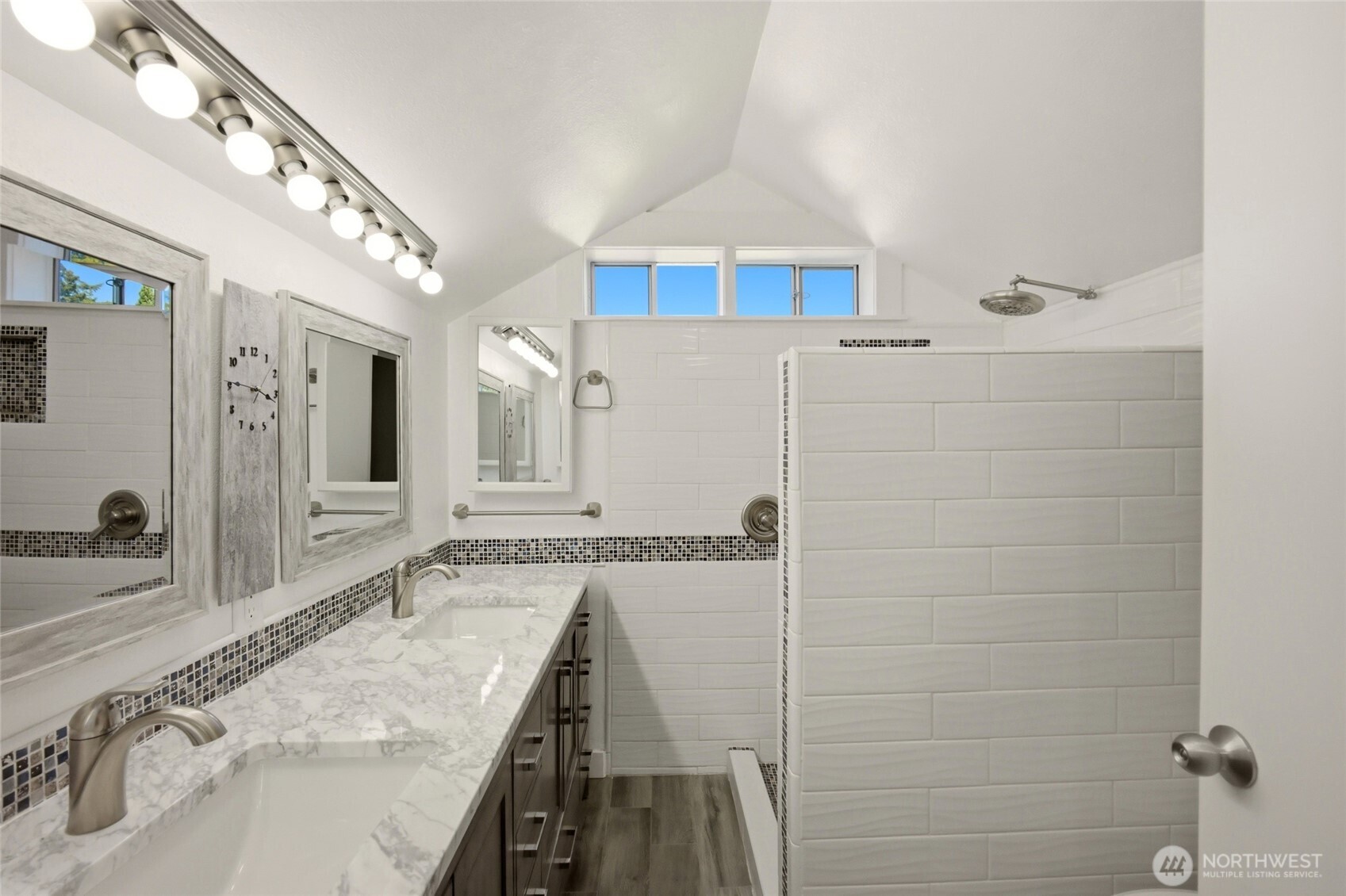 10532 Evanston Avenue Property Photo 24