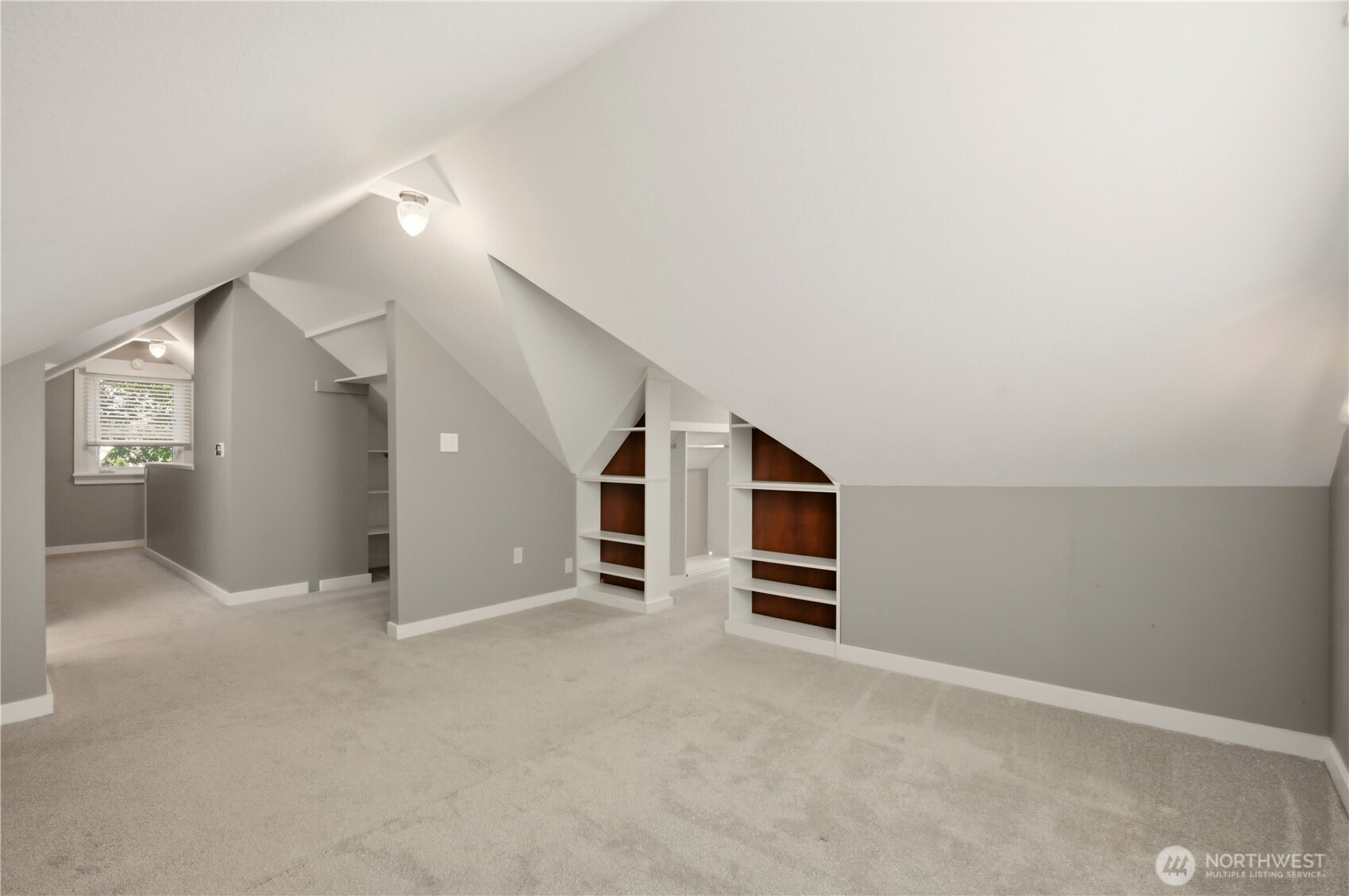 10532 Evanston Avenue Property Photo 27