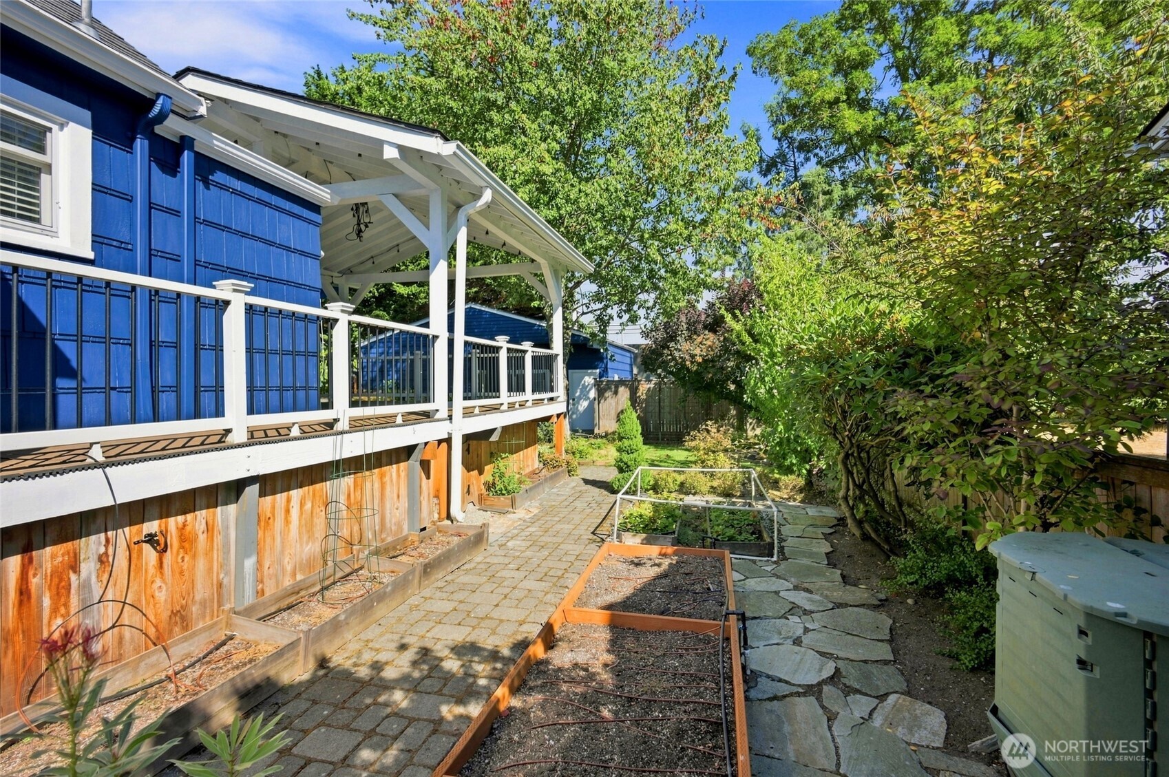 10532 Evanston Avenue Property Photo 40