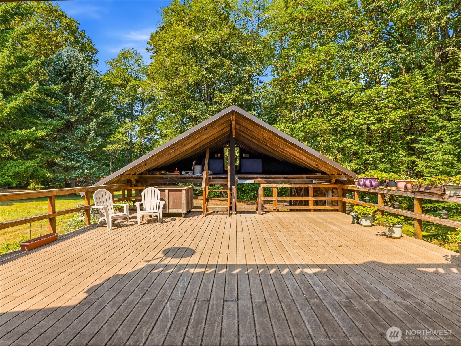 71509 Ne Old Cascade Highway Property Photo 6
