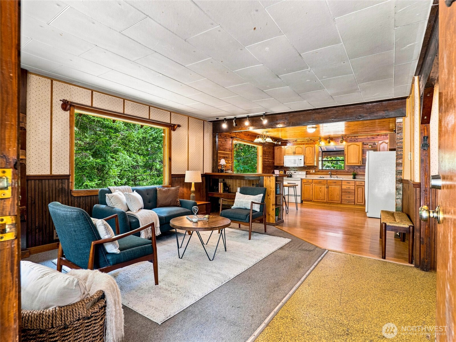71509 Ne Old Cascade Highway Property Photo 8