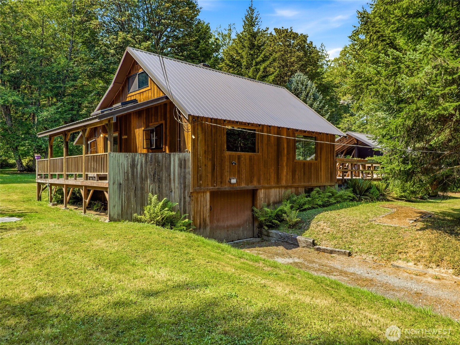 71509 Ne Old Cascade Highway Property Photo 25