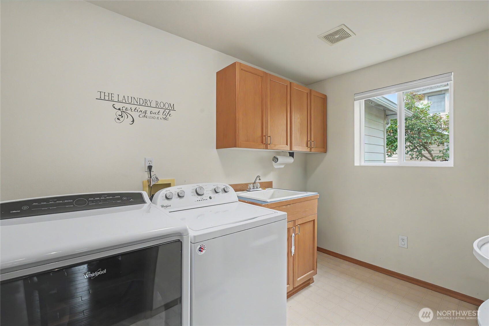 9805 76th Street Property Photo 14