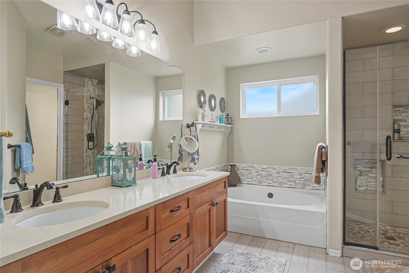 9805 76th Street Property Photo 18