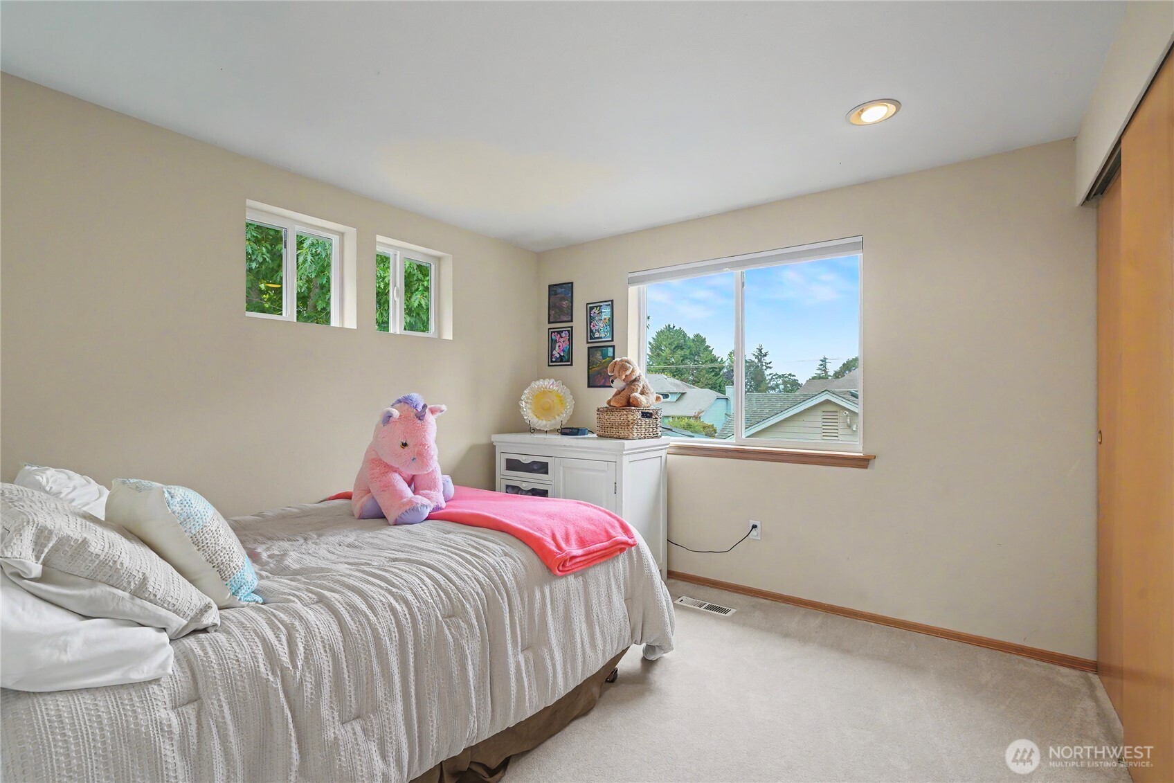9805 76th Street Property Photo 22