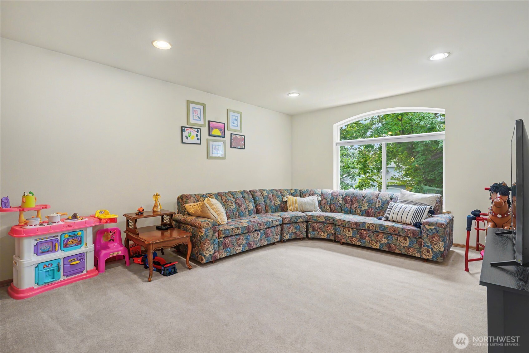 9805 76th Street Property Photo 23
