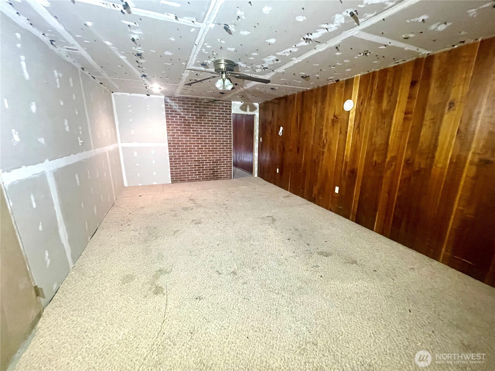 610 Sw Front Avenue Property Photo 18
