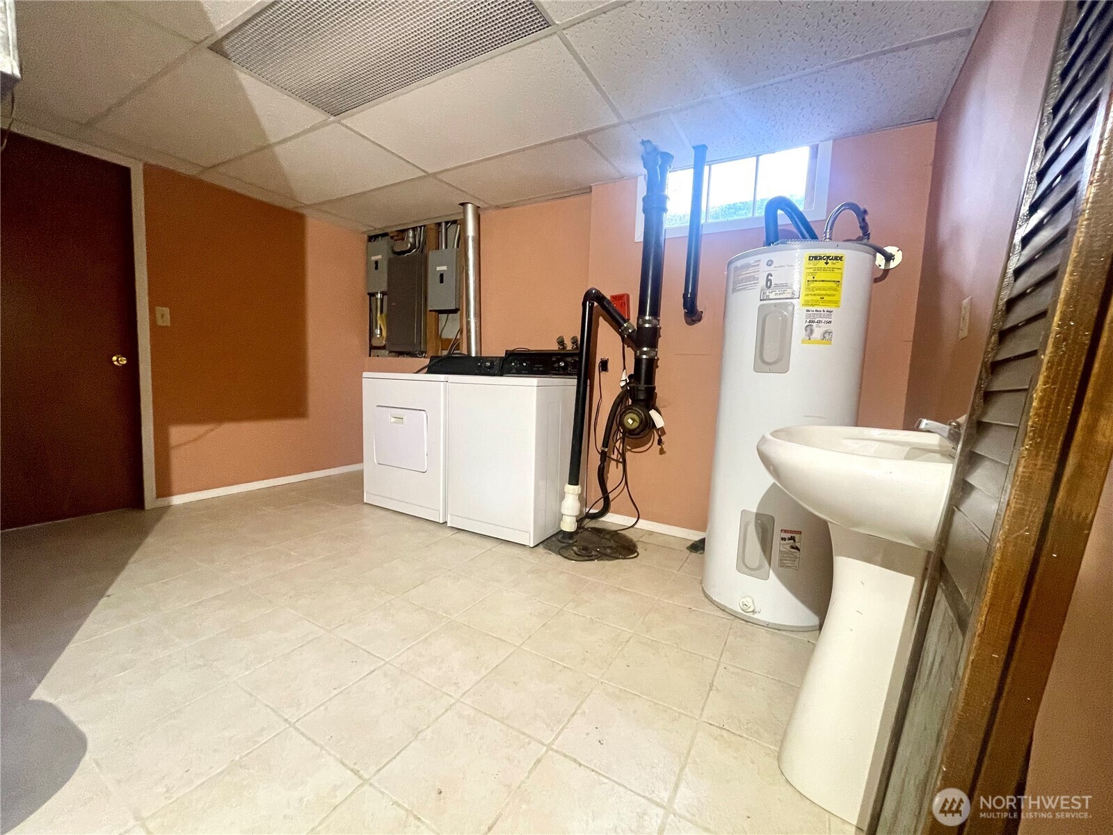 610 Sw Front Avenue Property Photo 19