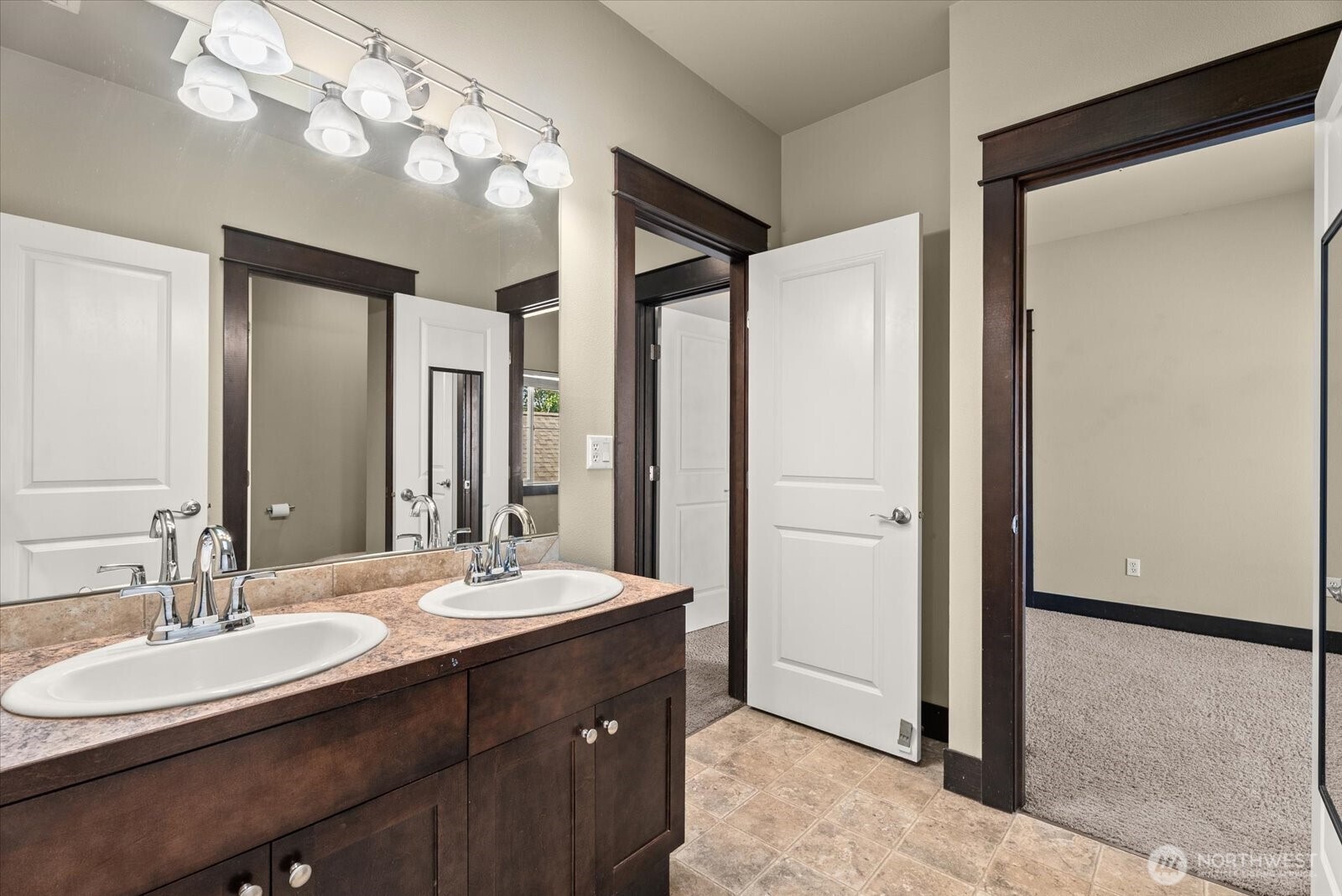 1357 Elma Place Property Photo 22
