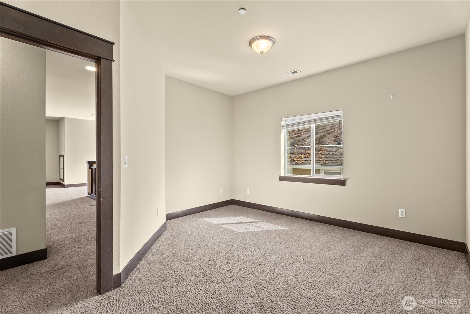 1357 Elma Place Property Photo 25
