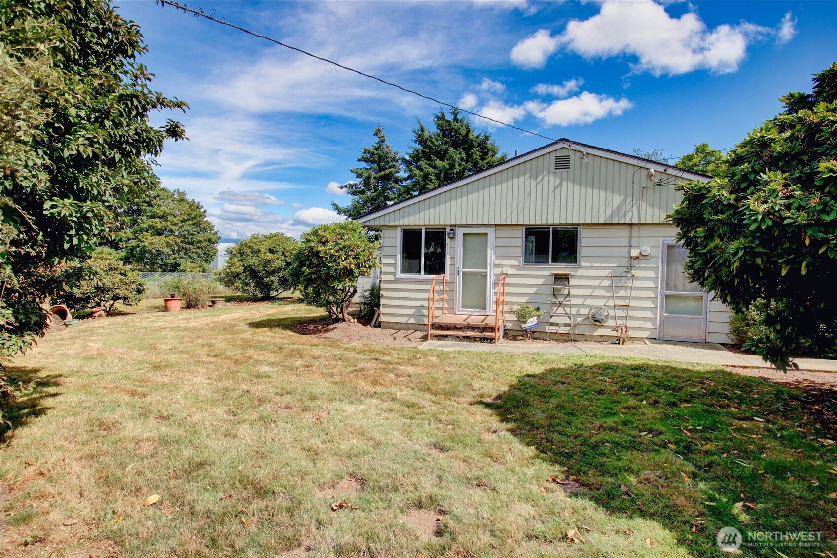 17483 Peterson Road Property Photo 4