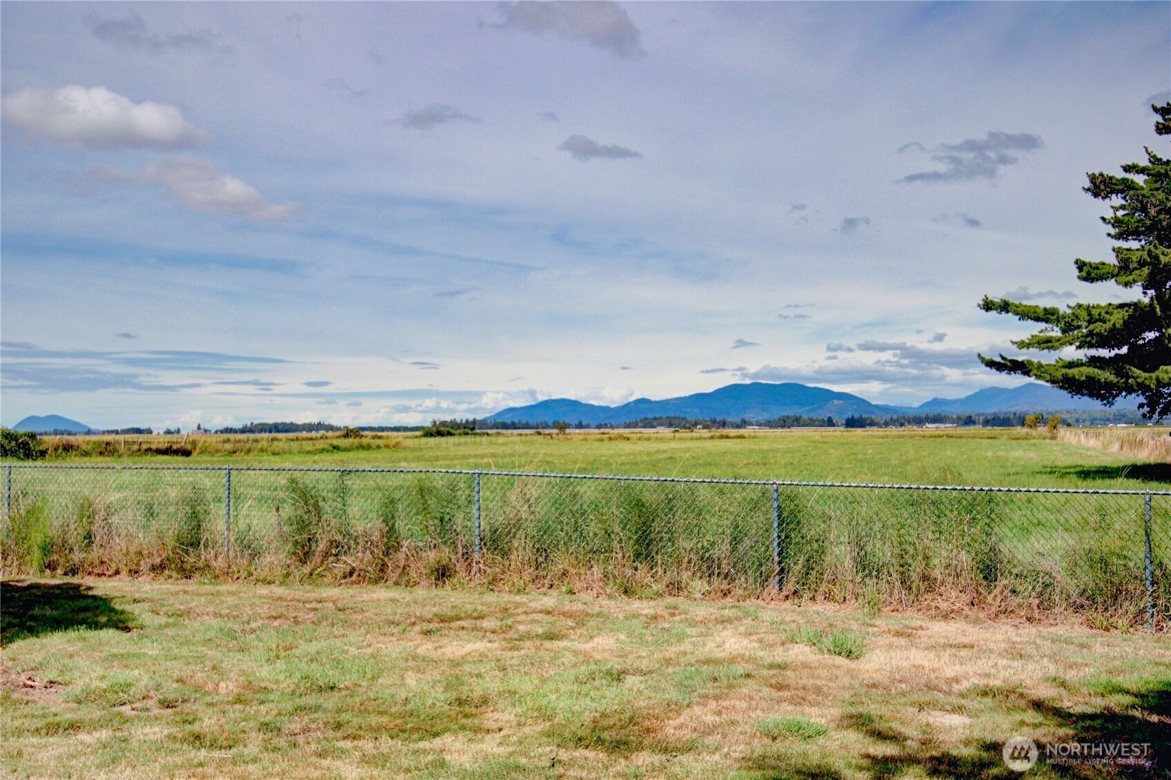 17483 Peterson Road Property Photo 6