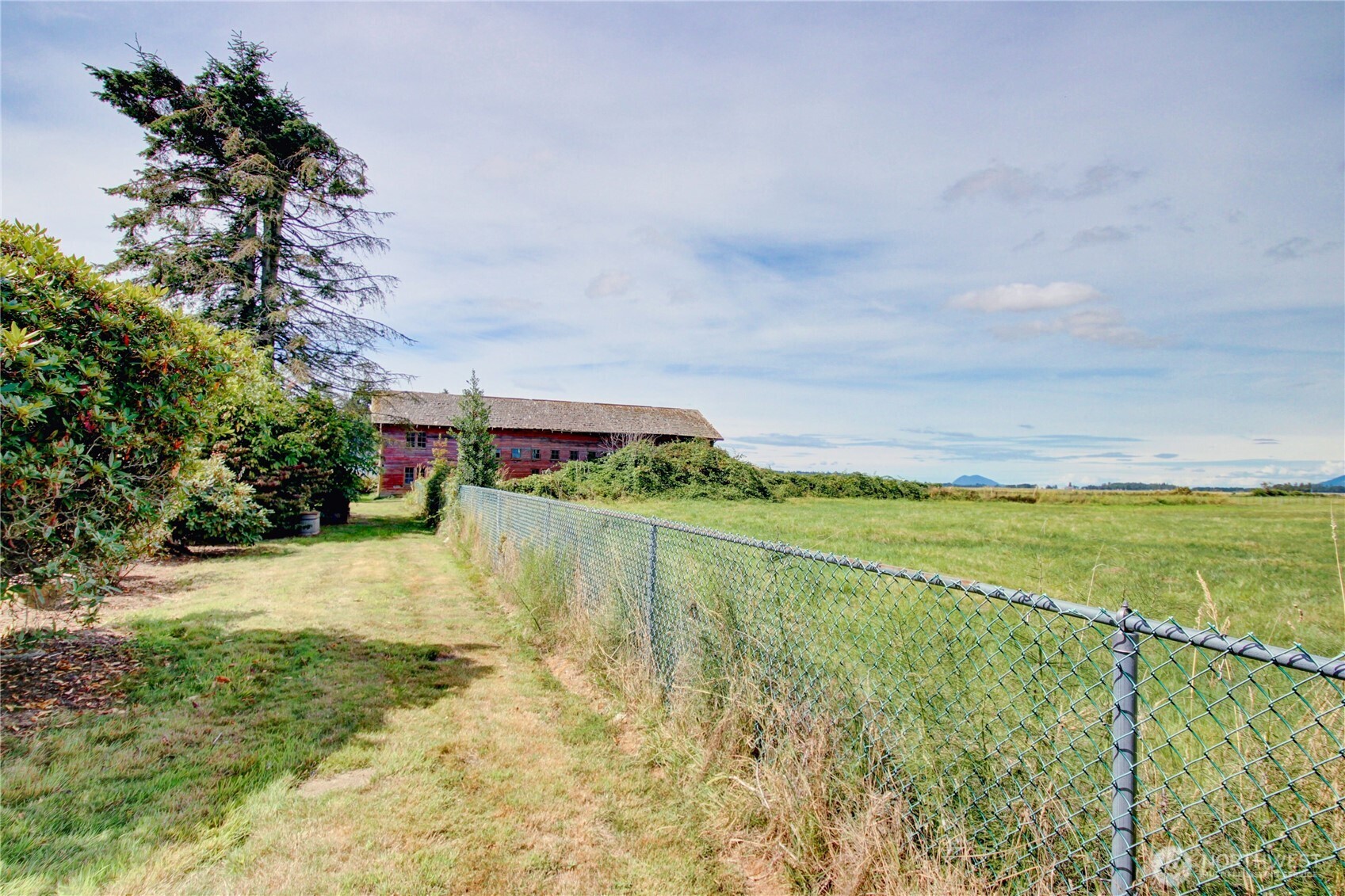 17483 Peterson Road Property Photo 11