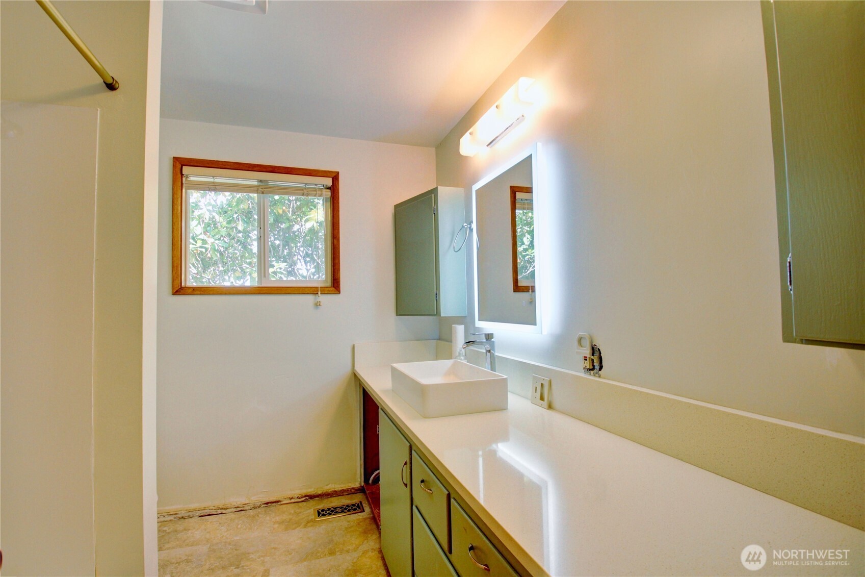 17483 Peterson Road Property Photo 25