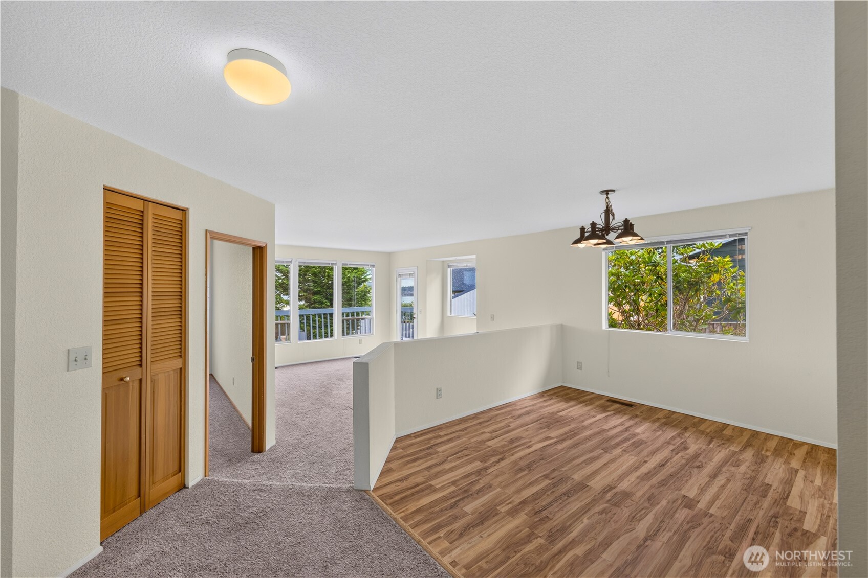 3812 W 3rd Street Property Photo 5