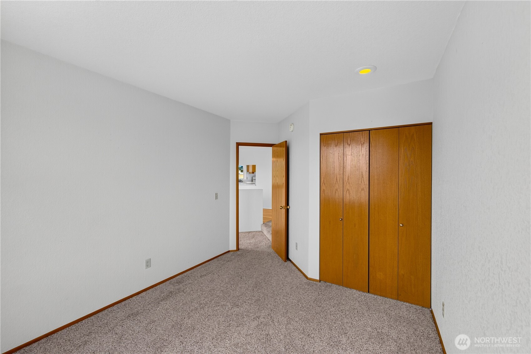 3812 W 3rd Street Property Photo 13