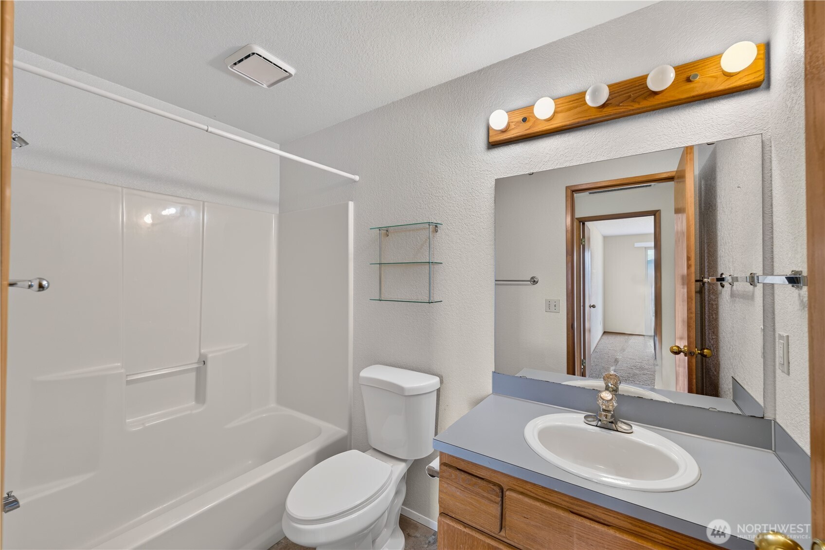 3812 W 3rd Street Property Photo 15