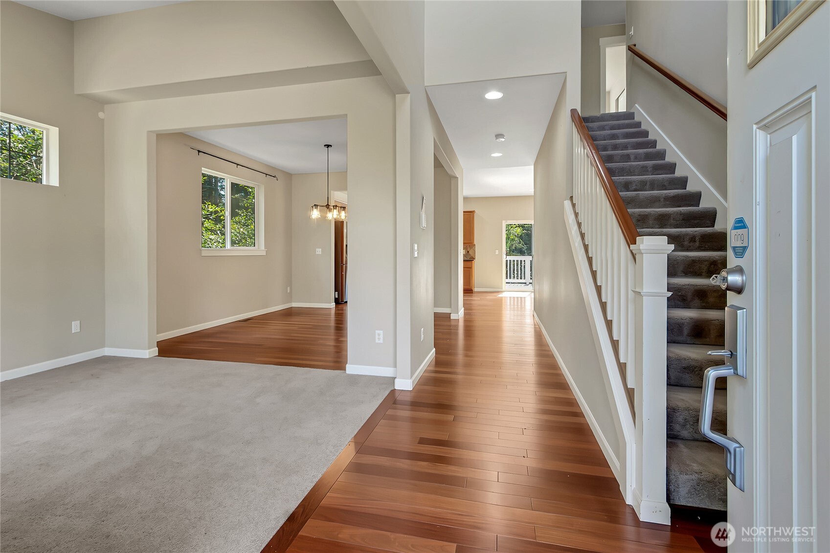 35320 4th Place Property Photo 3
