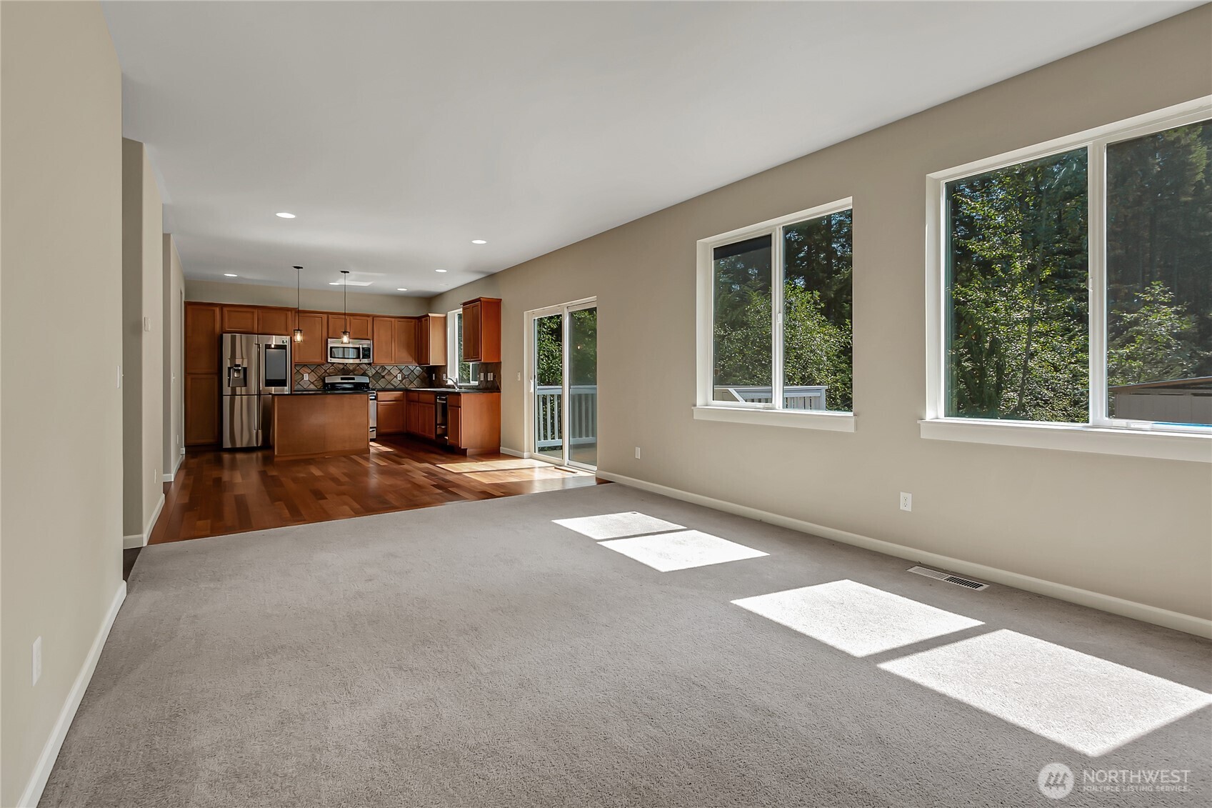 35320 4th Place Property Photo 14