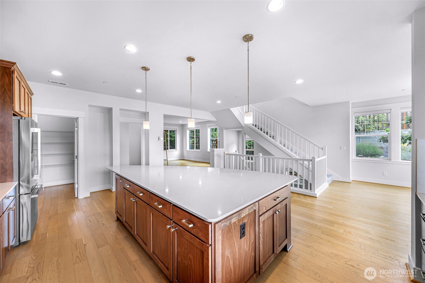 26728 Ne Walden Way Property Photo 11