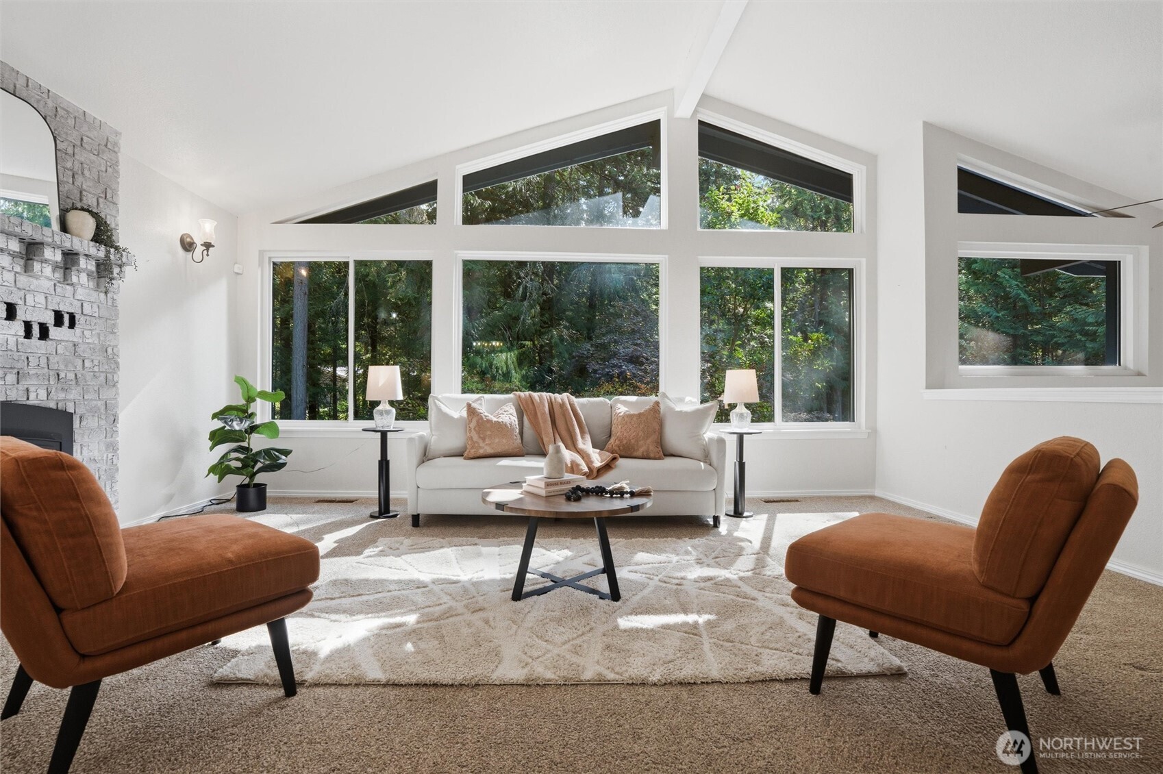 21121 Little Rude Avenue Property Photo 2