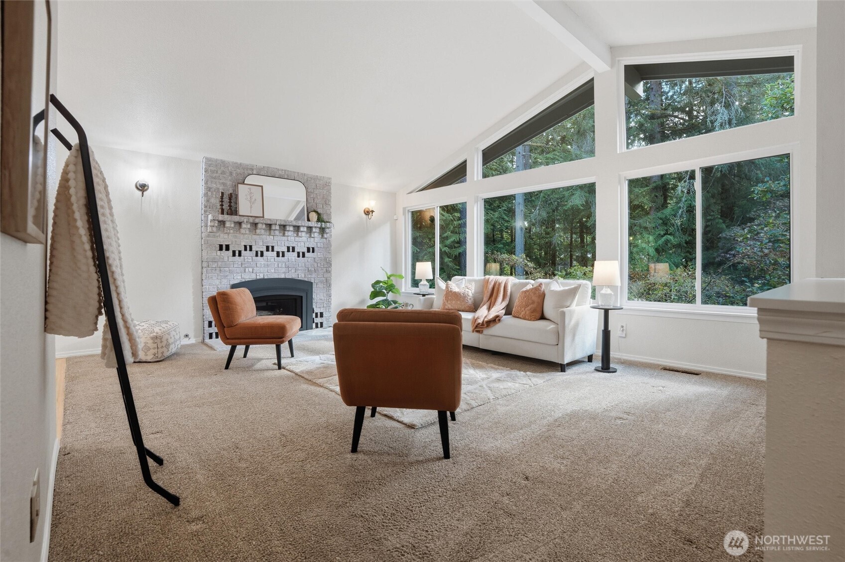 21121 Little Rude Avenue Property Photo 4