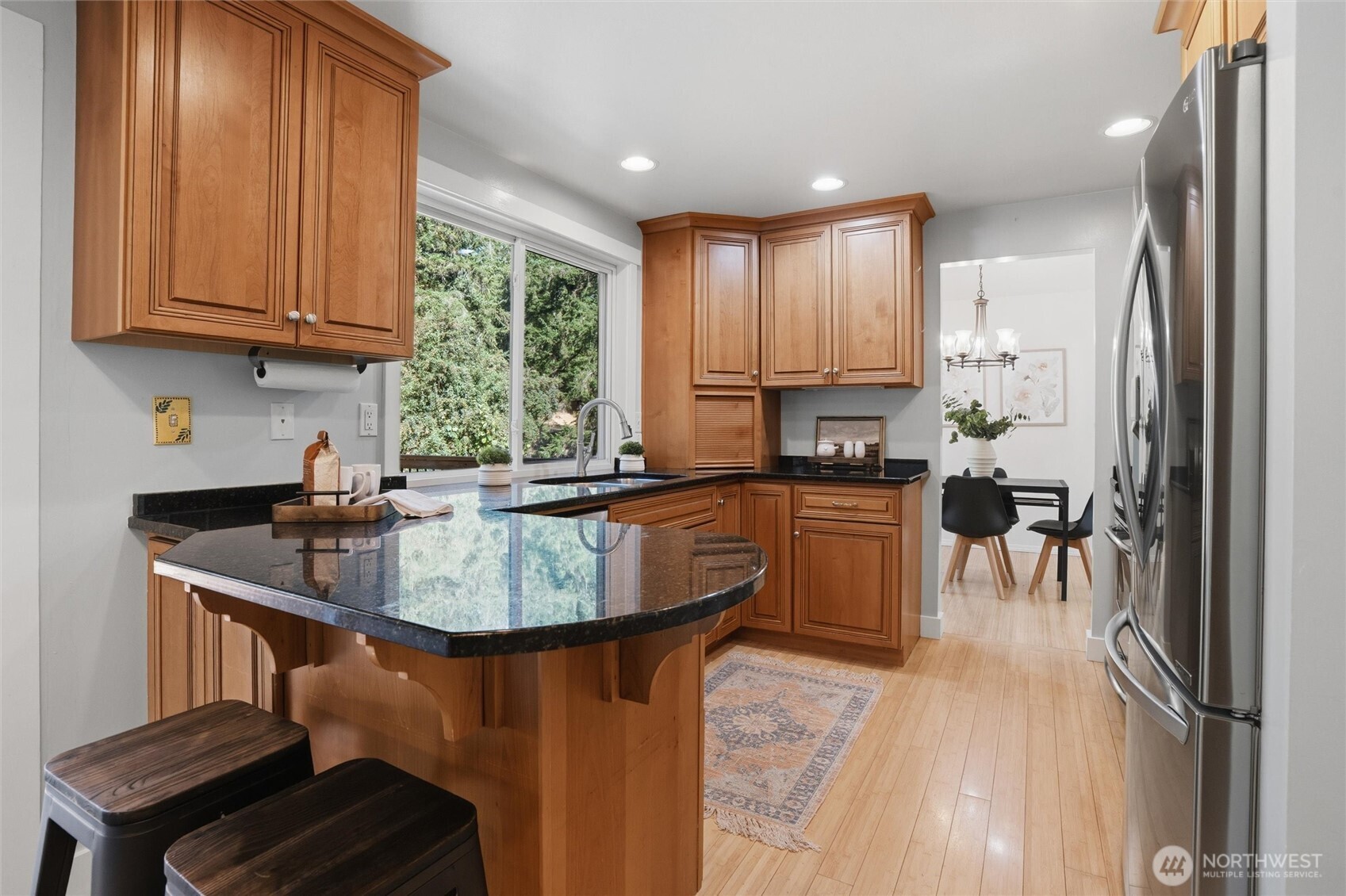 21121 Little Rude Avenue Property Photo 9