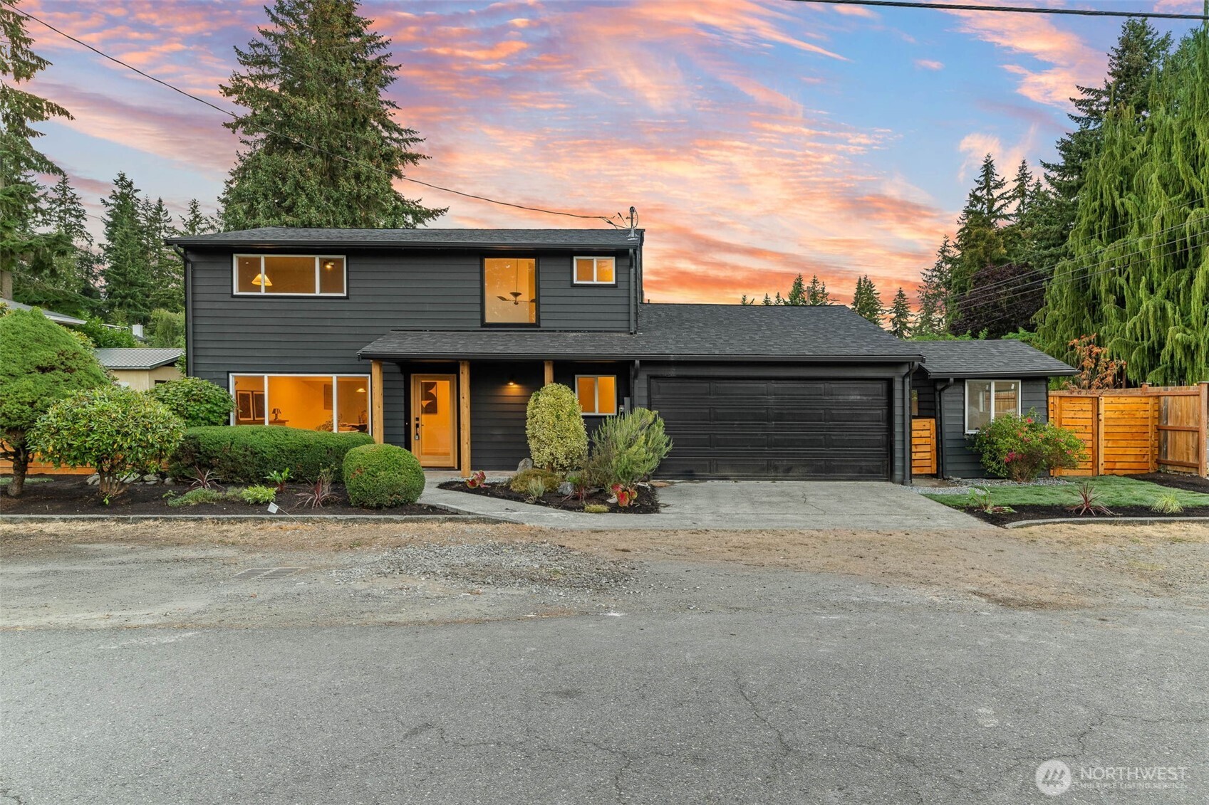 16301 Wallingford Avenue Property Photo 1