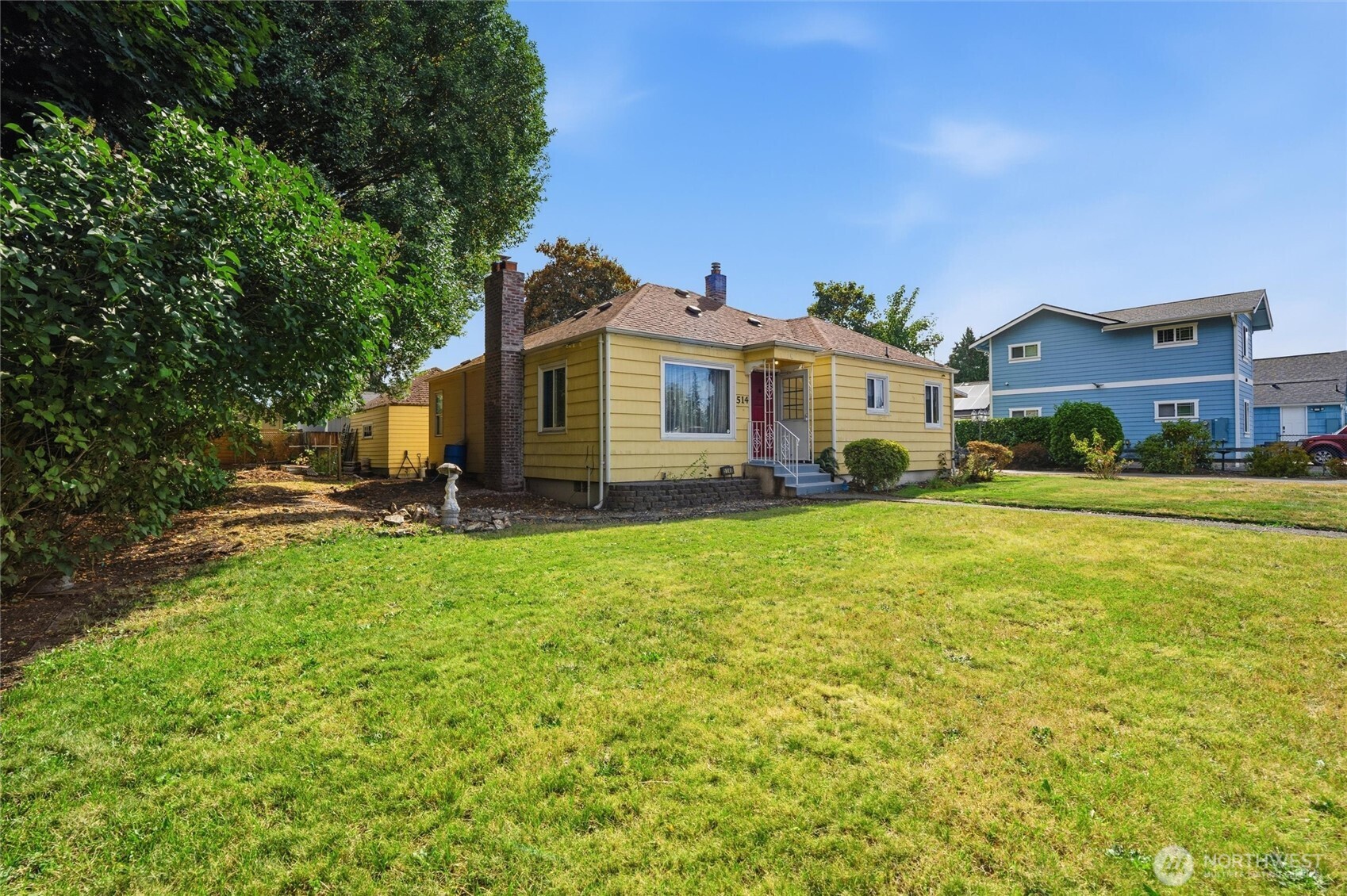 514 Violet Meadow Street Property Photo 4