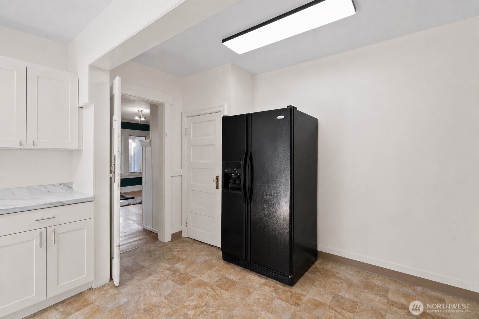 419 S 150th Street Property Photo 11