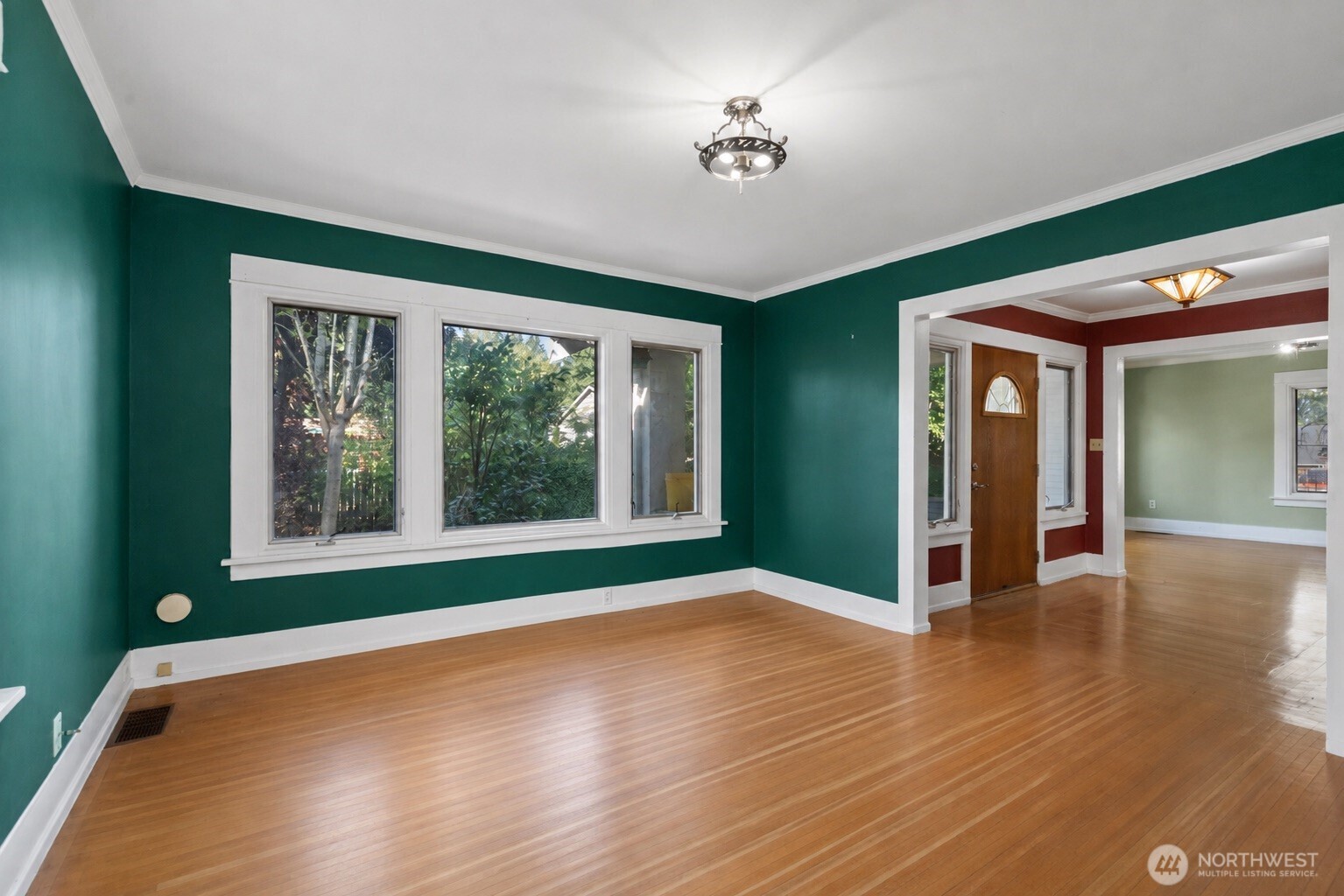 419 S 150th Street Property Photo 15