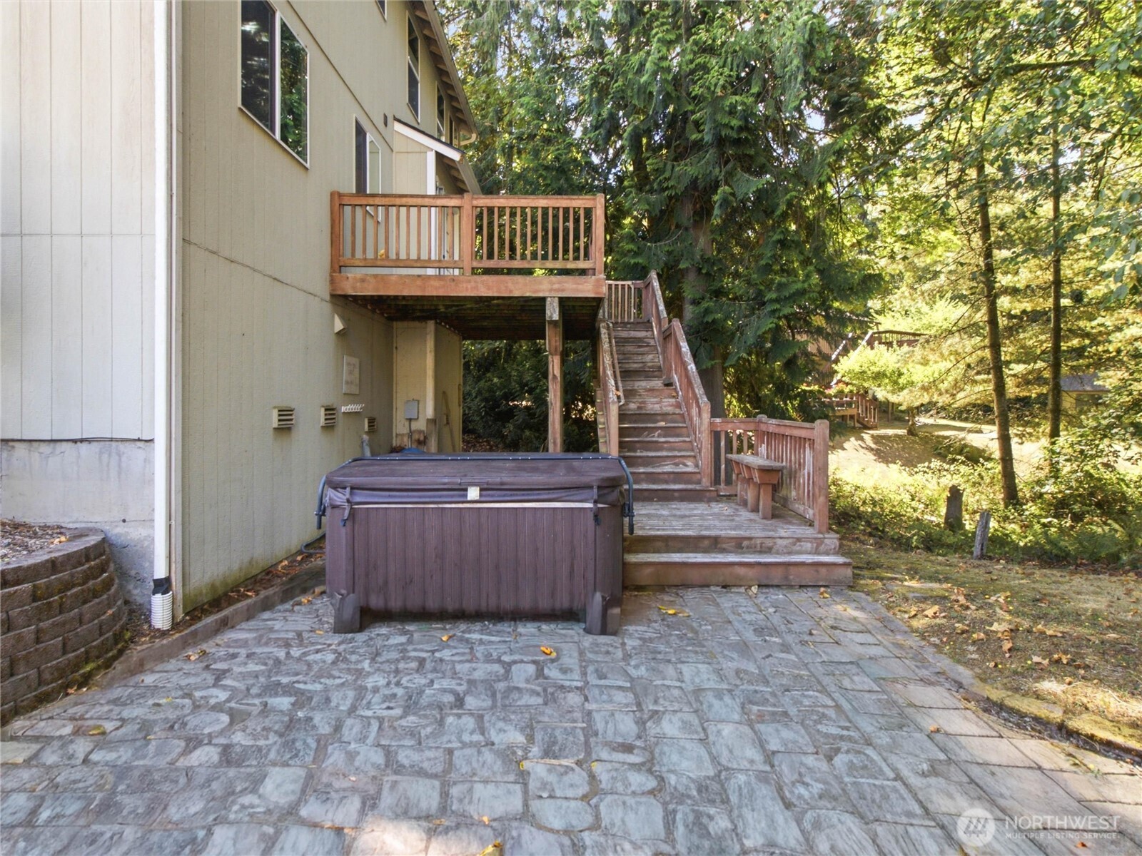 2977 Ne Loyola St Property Photo 35