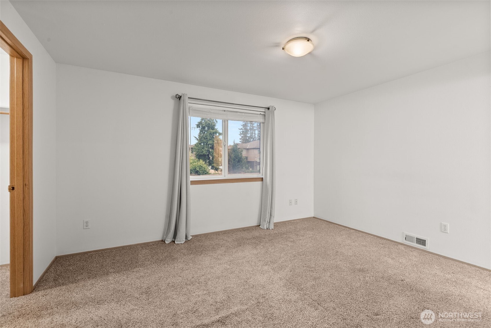 10006 140th Street Ct Property Photo 14