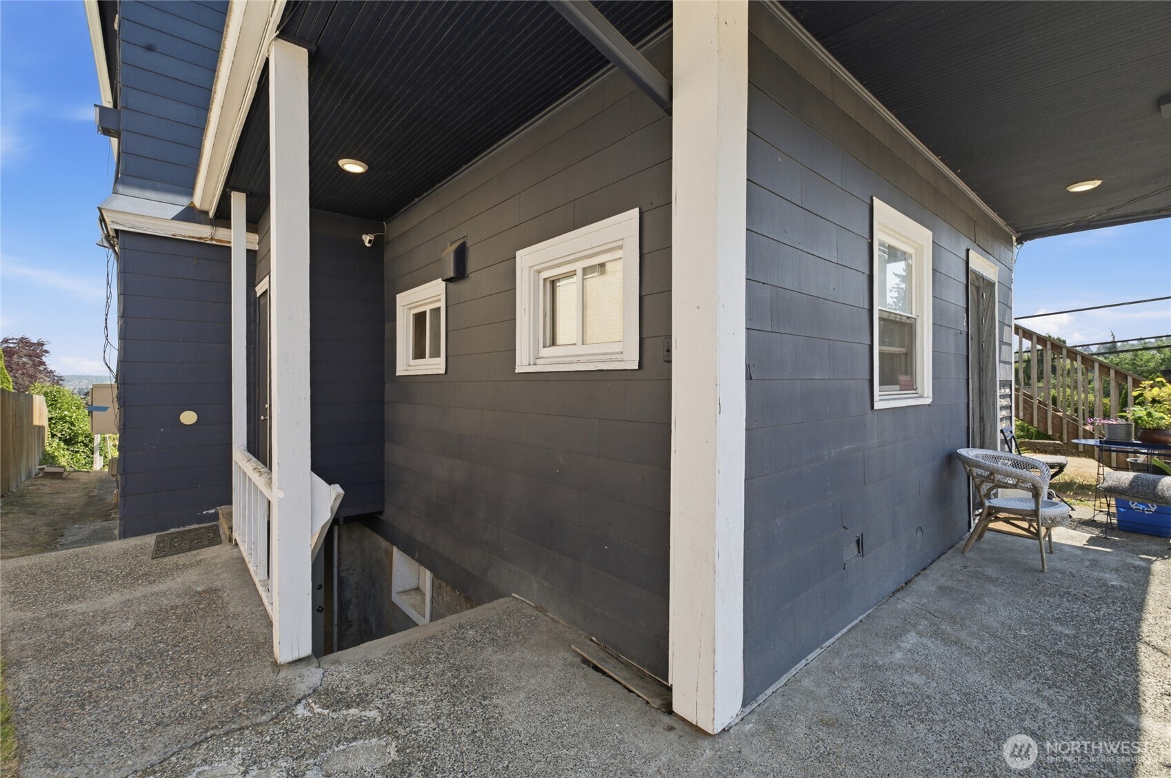 3432 Lombard Avenue Property Photo 8