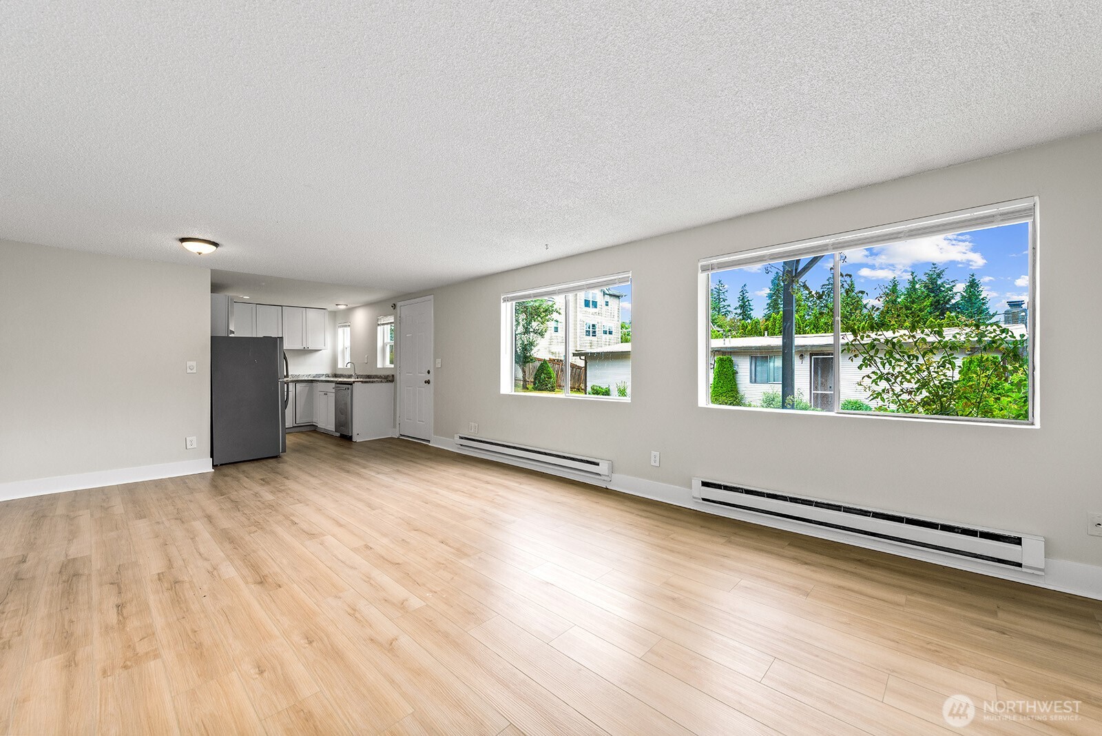 15328 40th Avenue Property Photo 6